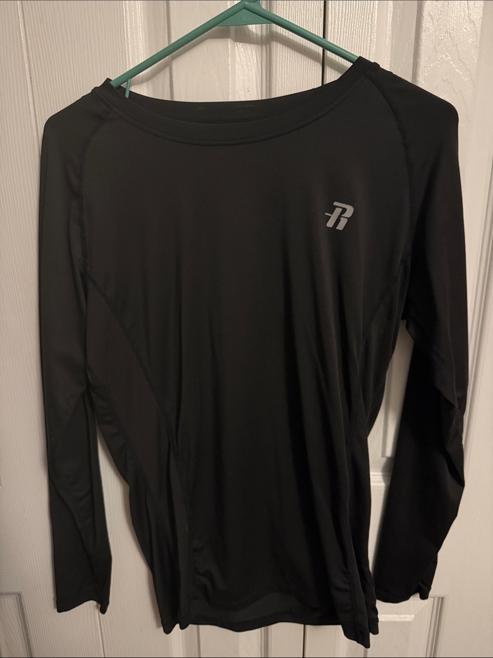 Black Long-Sleeve Swim Top